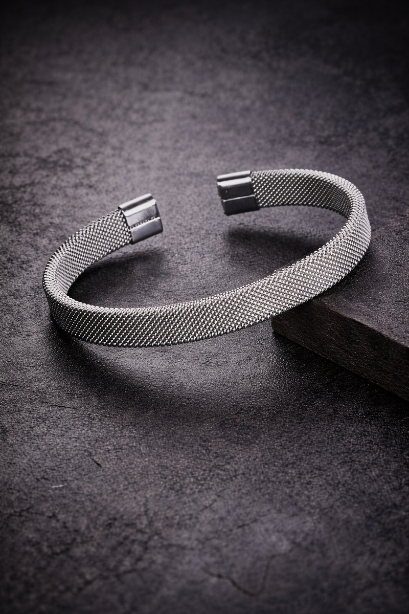 Silver Mesh Cuff STEEL VEIN