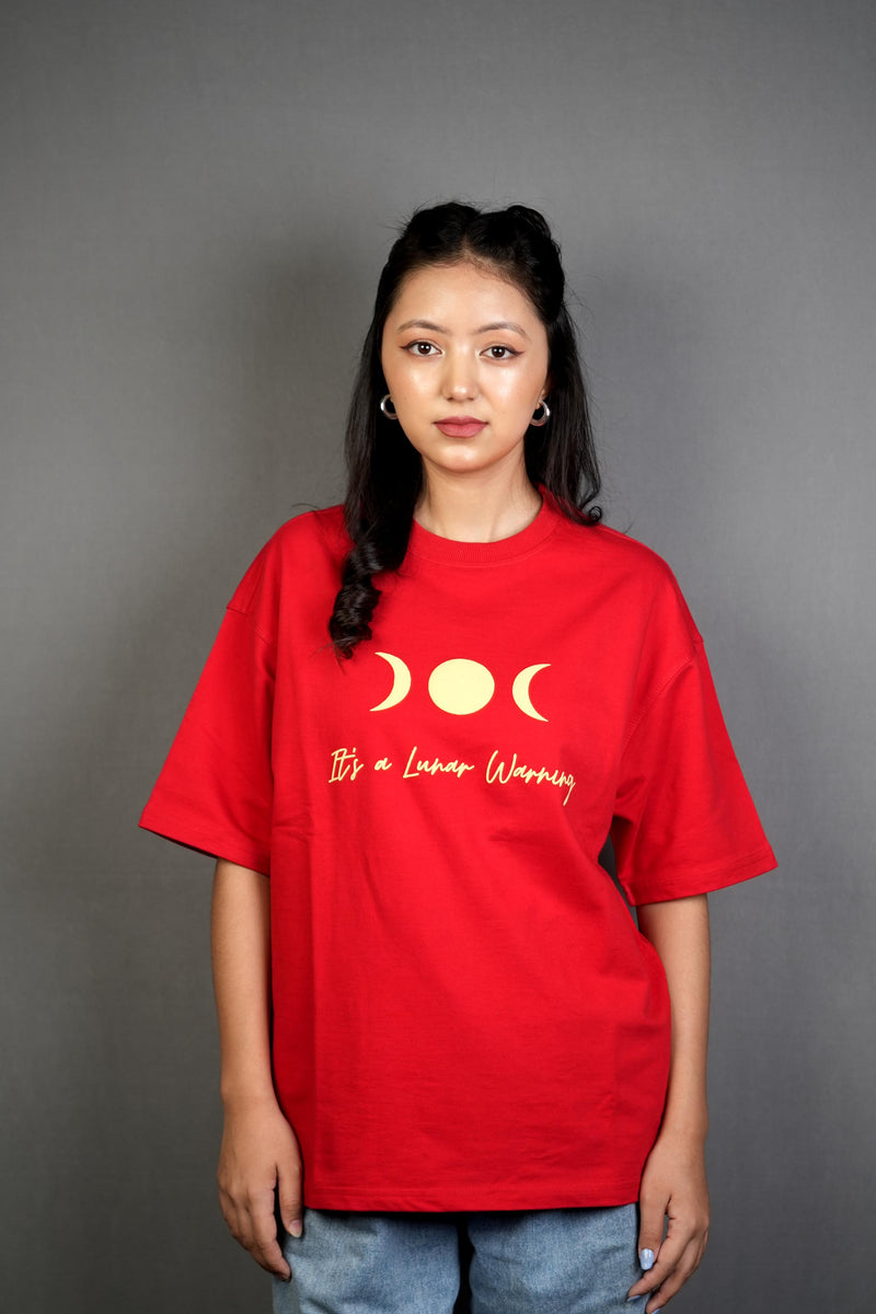 Red Moon Ritual“ Wolf Spirit Red Oversized Tee